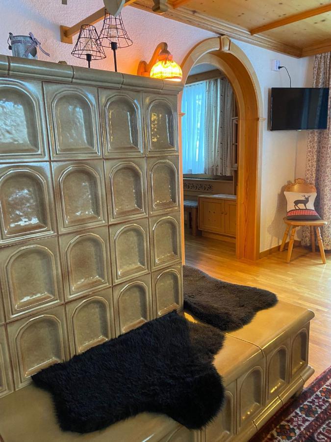 Ahnenhoefl بارتنين المظهر الخارجي الصورة